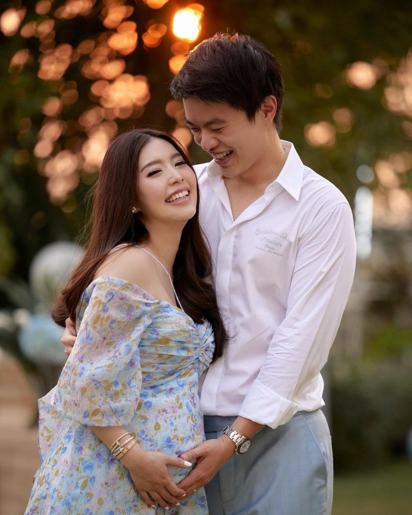 หมิว - กมลพร วงศ์รักมิตร