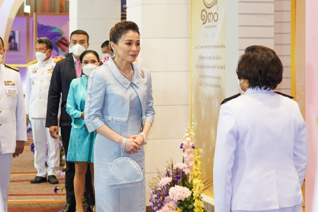 วันสตรีไทย