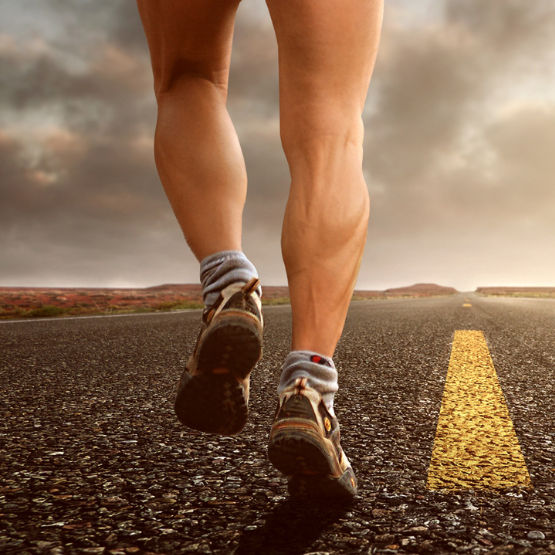 วิ่งต่อไม่หยุด! พาทำความเข้าใจการ เลือกรองเท้าวิ่ง ให้เหมาะกับตัวเอง พร้อมรวม 5 รองเท้าวิ่ง ดีต่อสุขภาพ และเสริมคุณภาพการวิ่ง