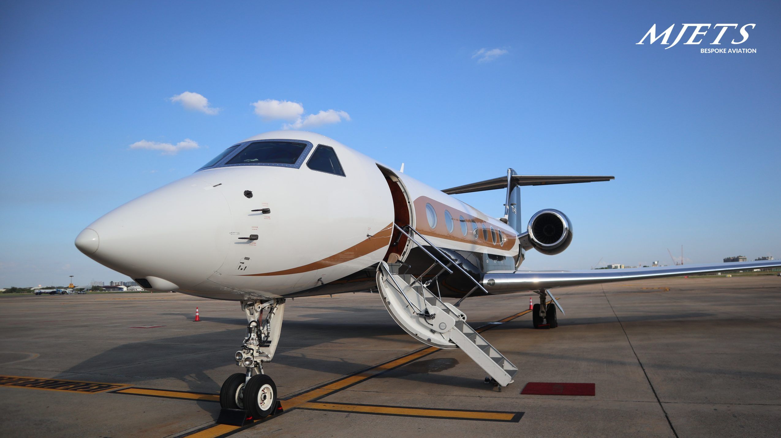 Mjets Private Jet ที่ทุกคนเข้าถึงได้ อัลฟ่า เอกซ์ จับมือ เอ็มเจ็ท น่าสนใจแค่ไหน