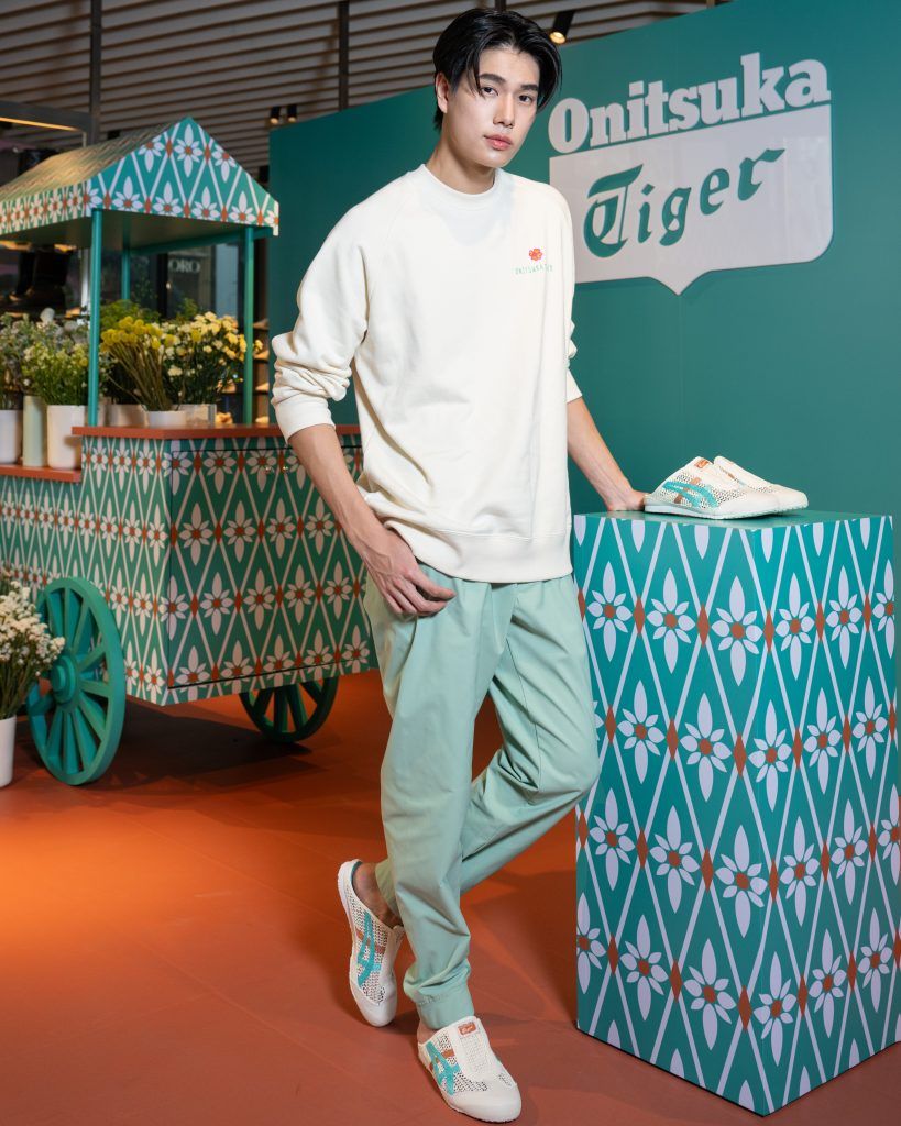 tangs onitsuka tiger